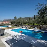 Villa Torri Di Pietra *