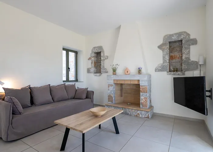 Torri Di Pietra Villa Stoúpa