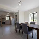 Torri Di Pietra Stoúpa