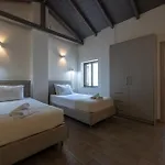 Torri Di Pietra Vila Stoúpa